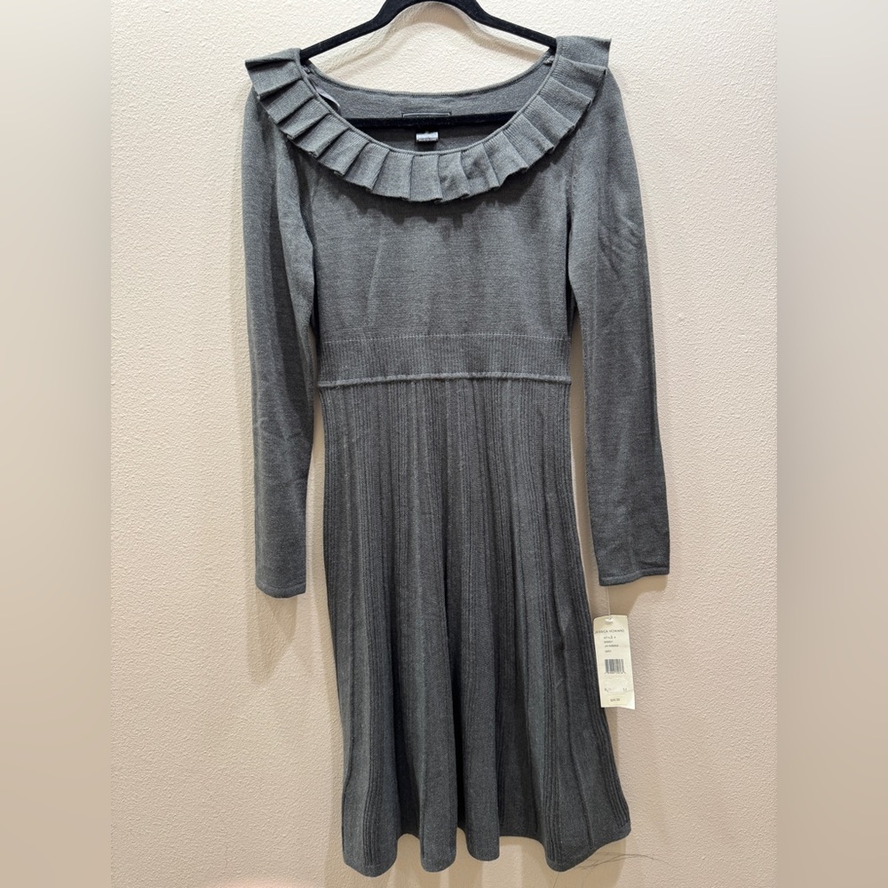 Jessica Howard Grey Acrylic Sweater Dress Ruffled Neckline Medium